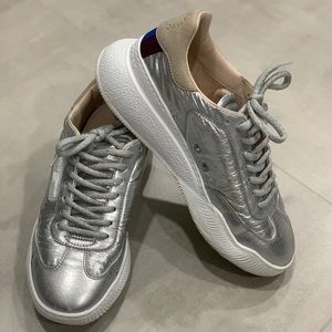 Stella McCartney Winter 21 metallic Loops size 40.